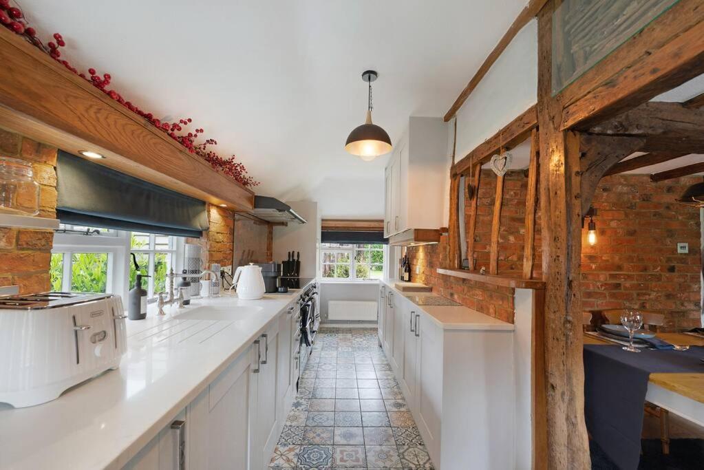 Local Walks Pub Gardens Pet Friendly Landscaped Gardens And Free Private Parking Villa Doddington  Dış mekan fotoğraf
