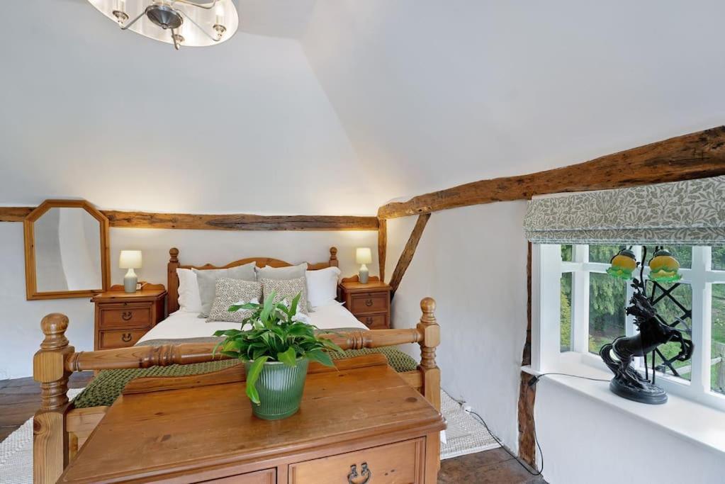 Local Walks Pub Gardens Pet Friendly Landscaped Gardens And Free Private Parking Villa Doddington  Dış mekan fotoğraf